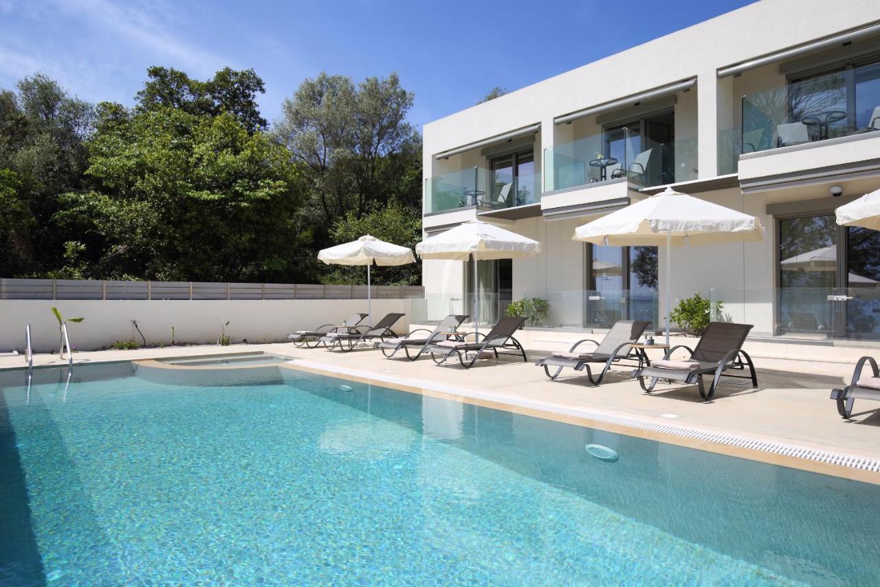 Almyra Seafront Residence Ligia Exterior foto