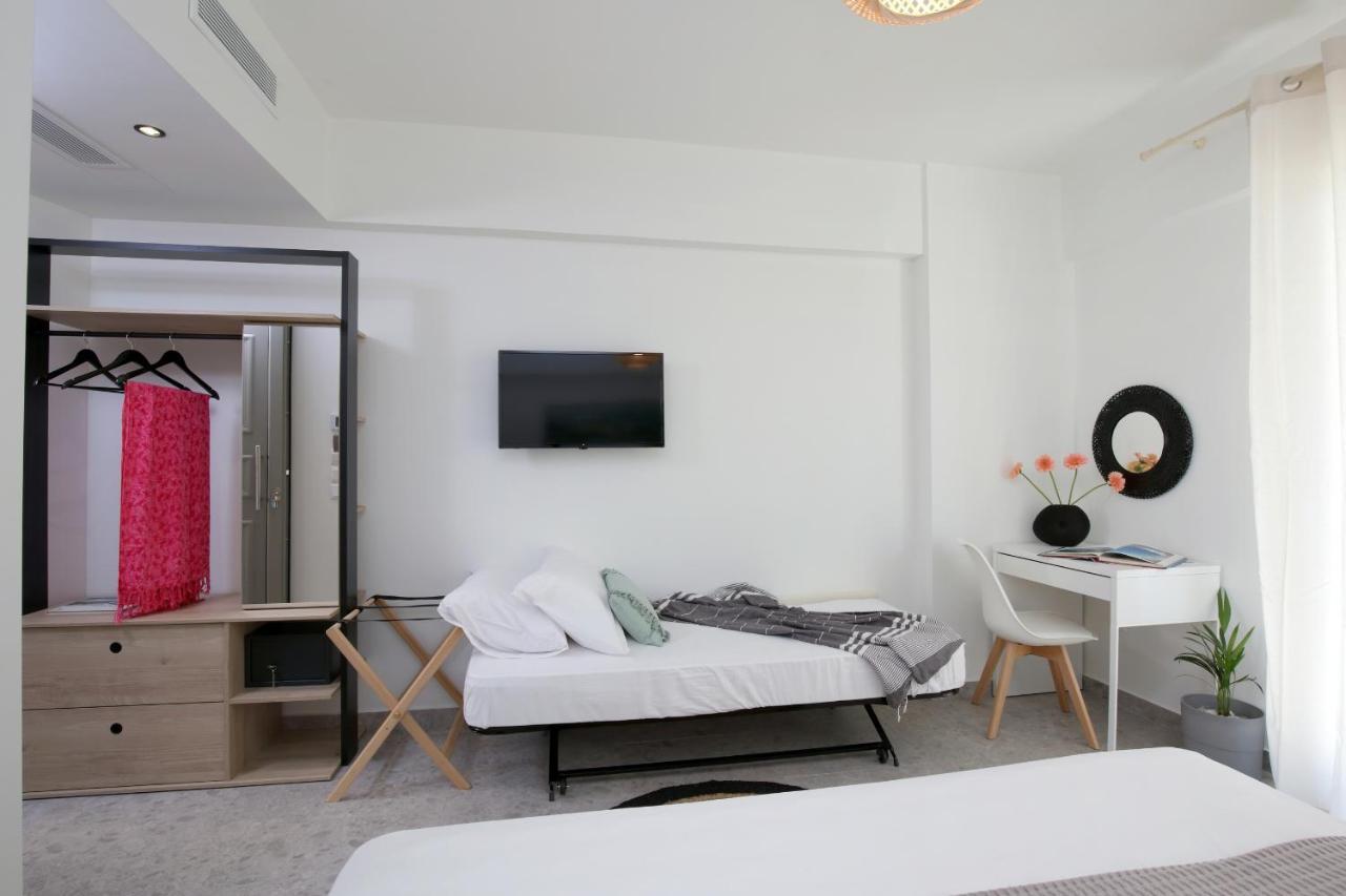 Almyra Seafront Residence Ligia Exterior foto